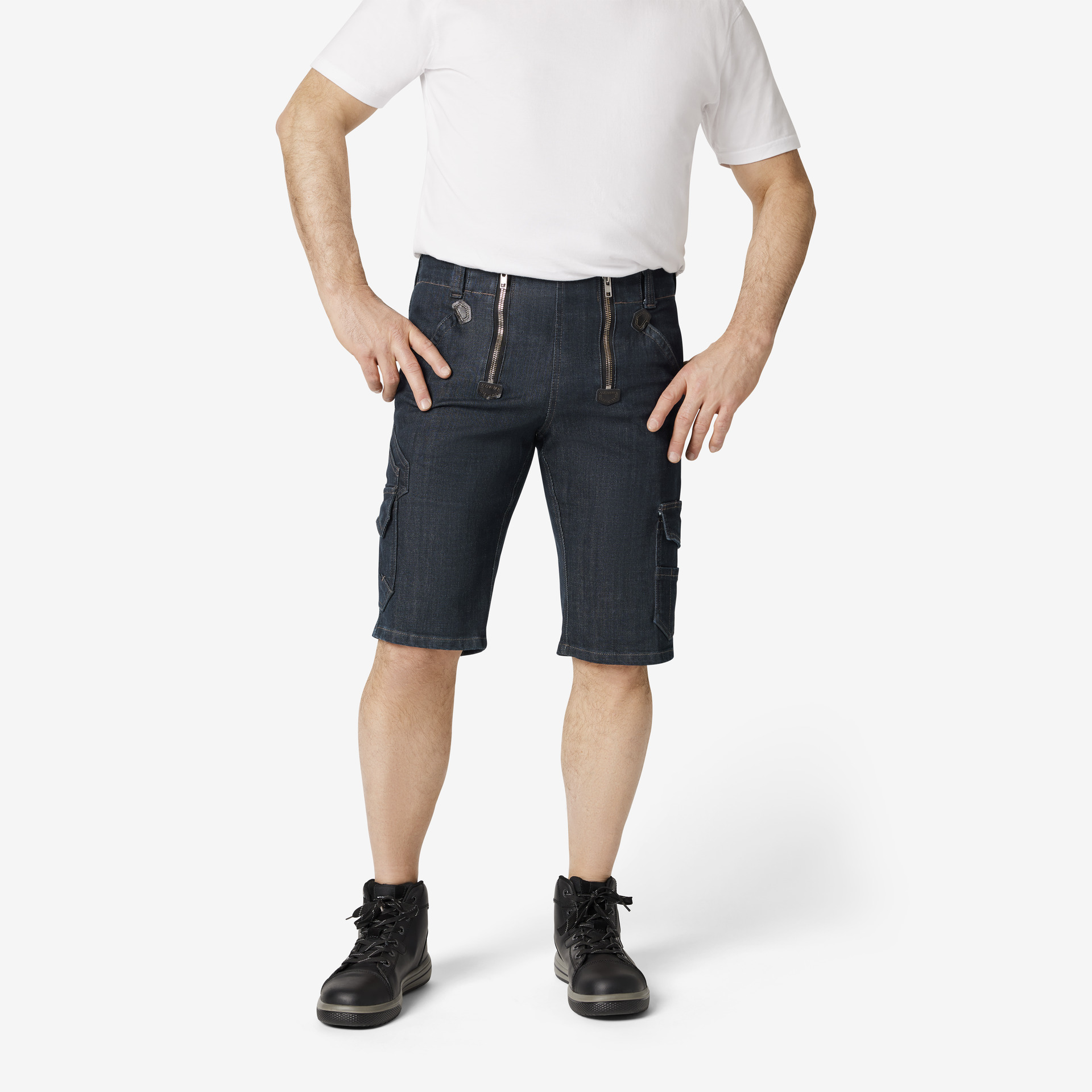 FHB VOLKMAR Stretch-Jeans-Zunft-Bermuda 22635Volkmar22635VolkmarModel-2.jpg