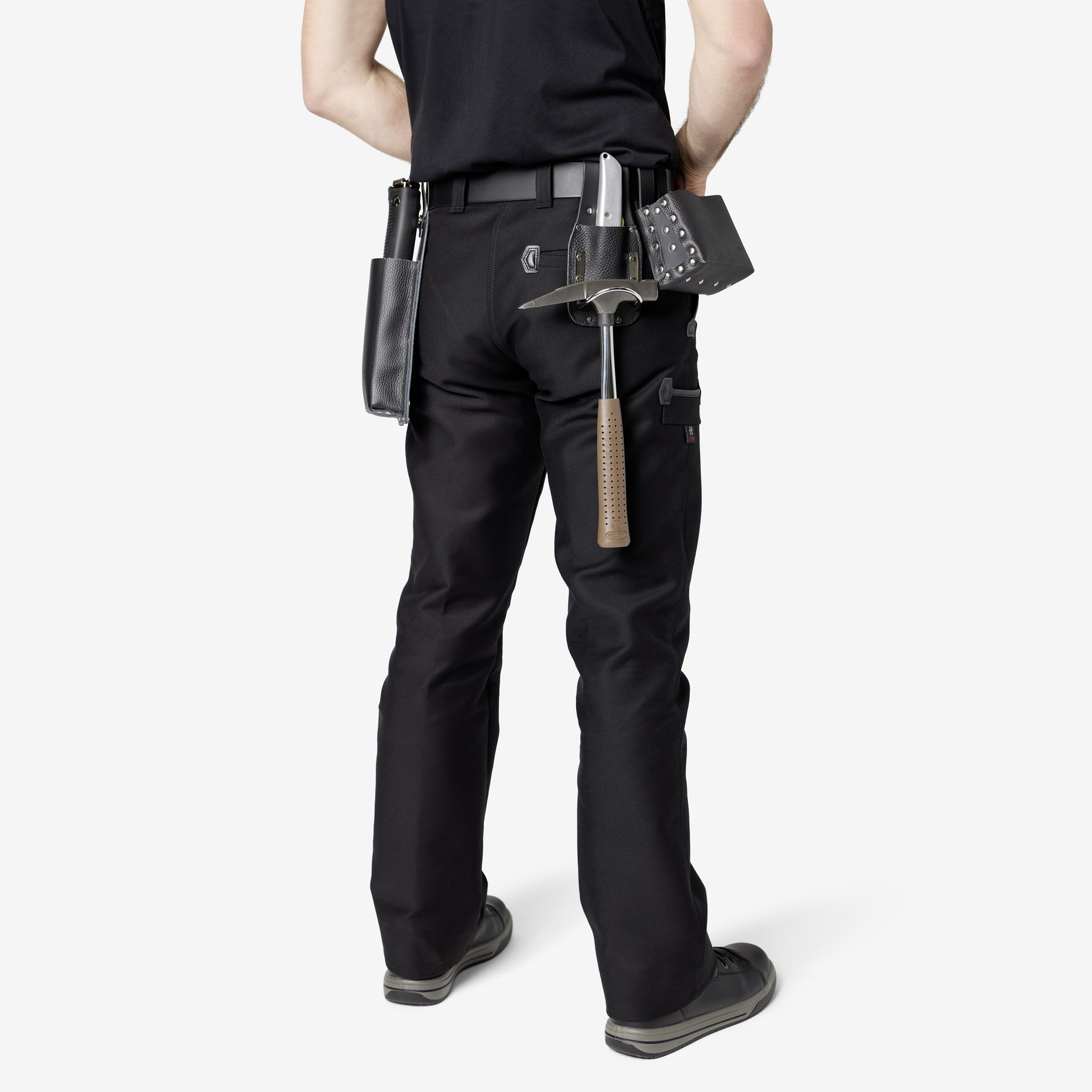 FHB KARLO Hammerhalter mit Messertasche 88850Karlo88850KarloModel-2.jpg