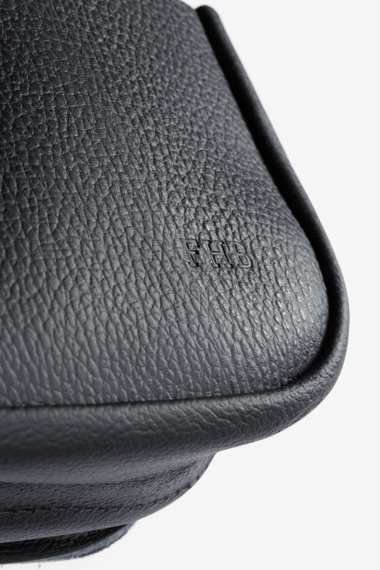 FHB LUKAS Nageltasche doppelt 89210Lukas89210LukasDetail-2.jpg