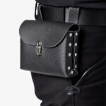 FHB ARNO Nageltasche einfach genietet mit Klappe 89320Arno89320ArnoDetail-3.jpg