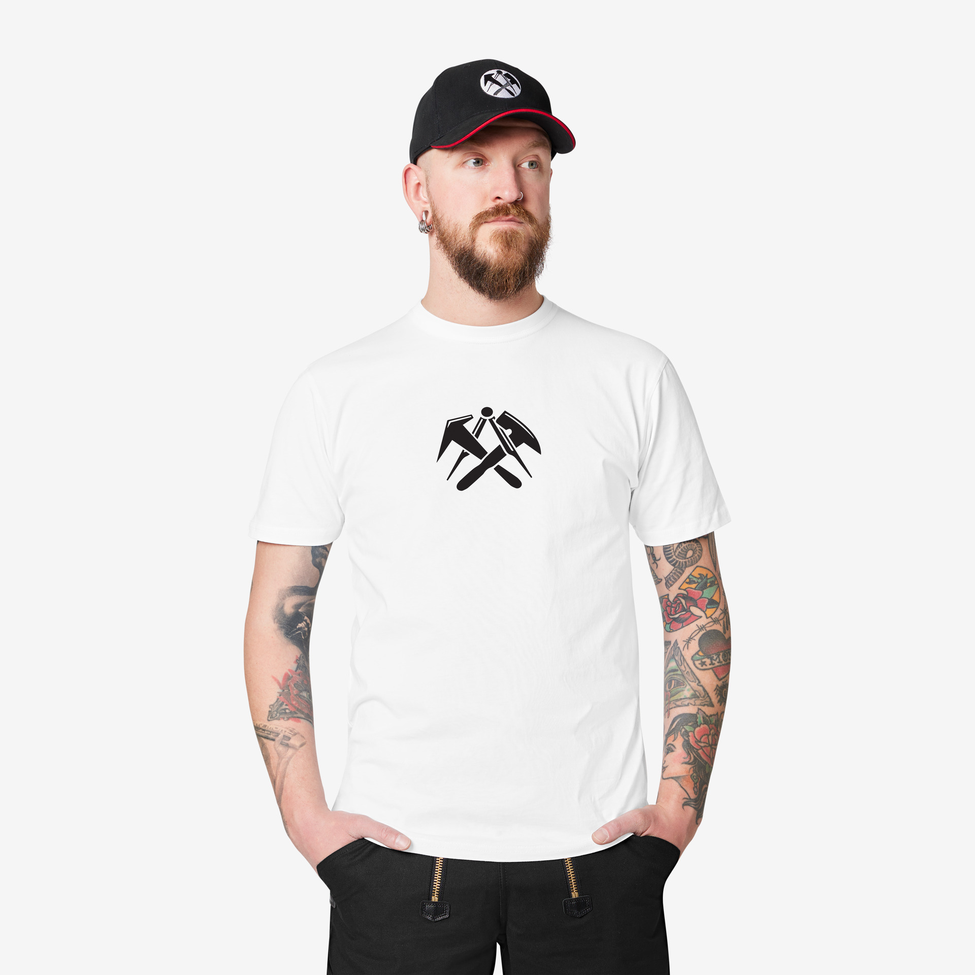 FHB TILL T-Shirt Zunftzeichen Dachdecker 90420Till90420Till10Model-1.jpg