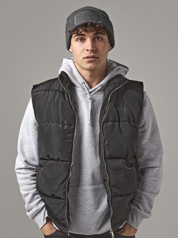 CB440 Beechfield Thinsulate™ Patch Beanie