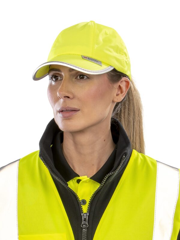 RH35 Result SafeGuard High Vis Cap