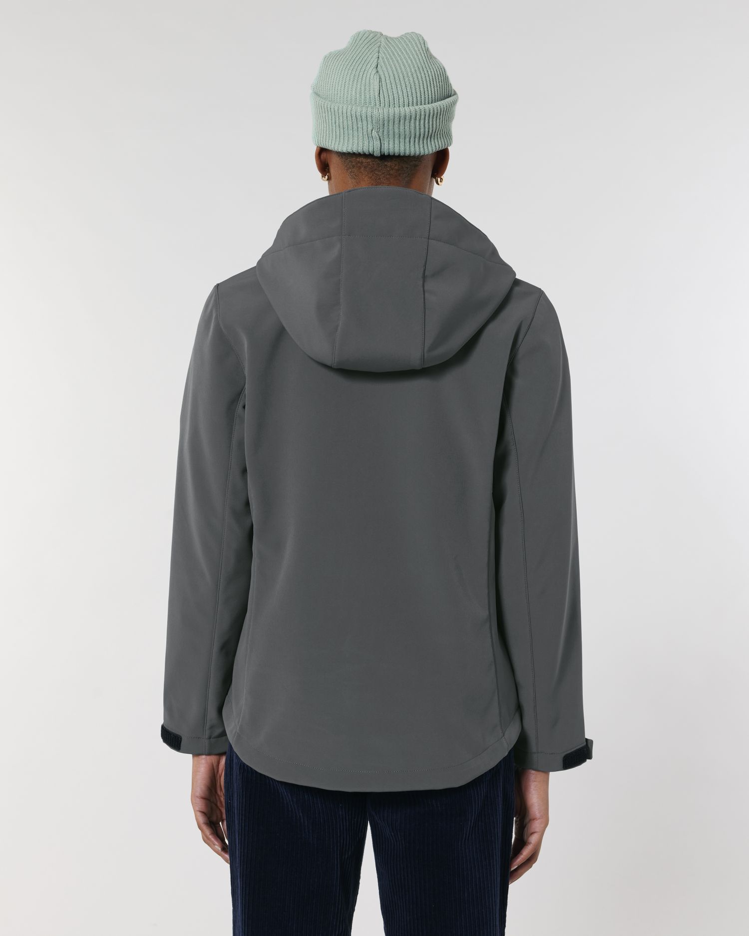 Stella Discoverer Back Main