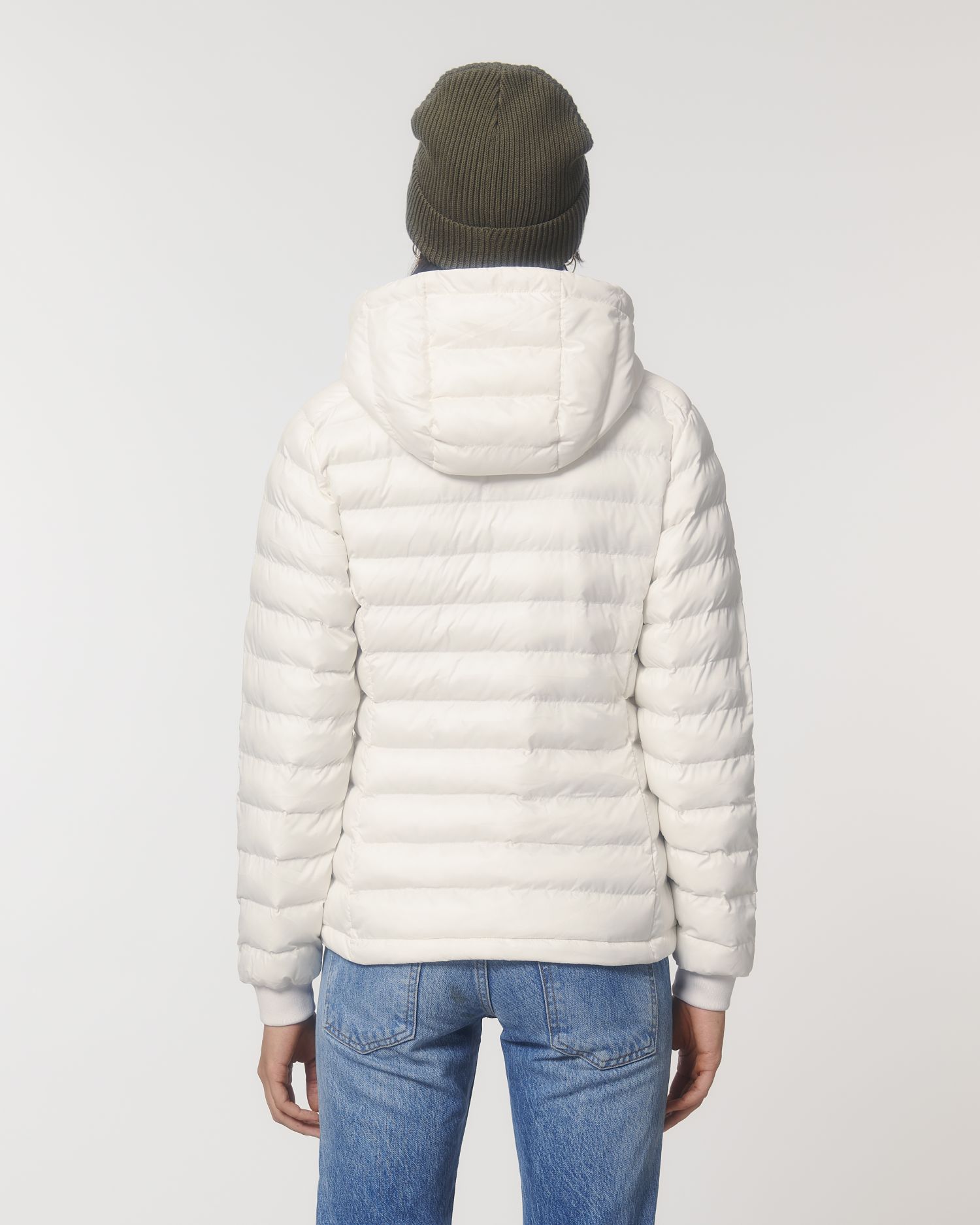 Stella Voyager Back Main