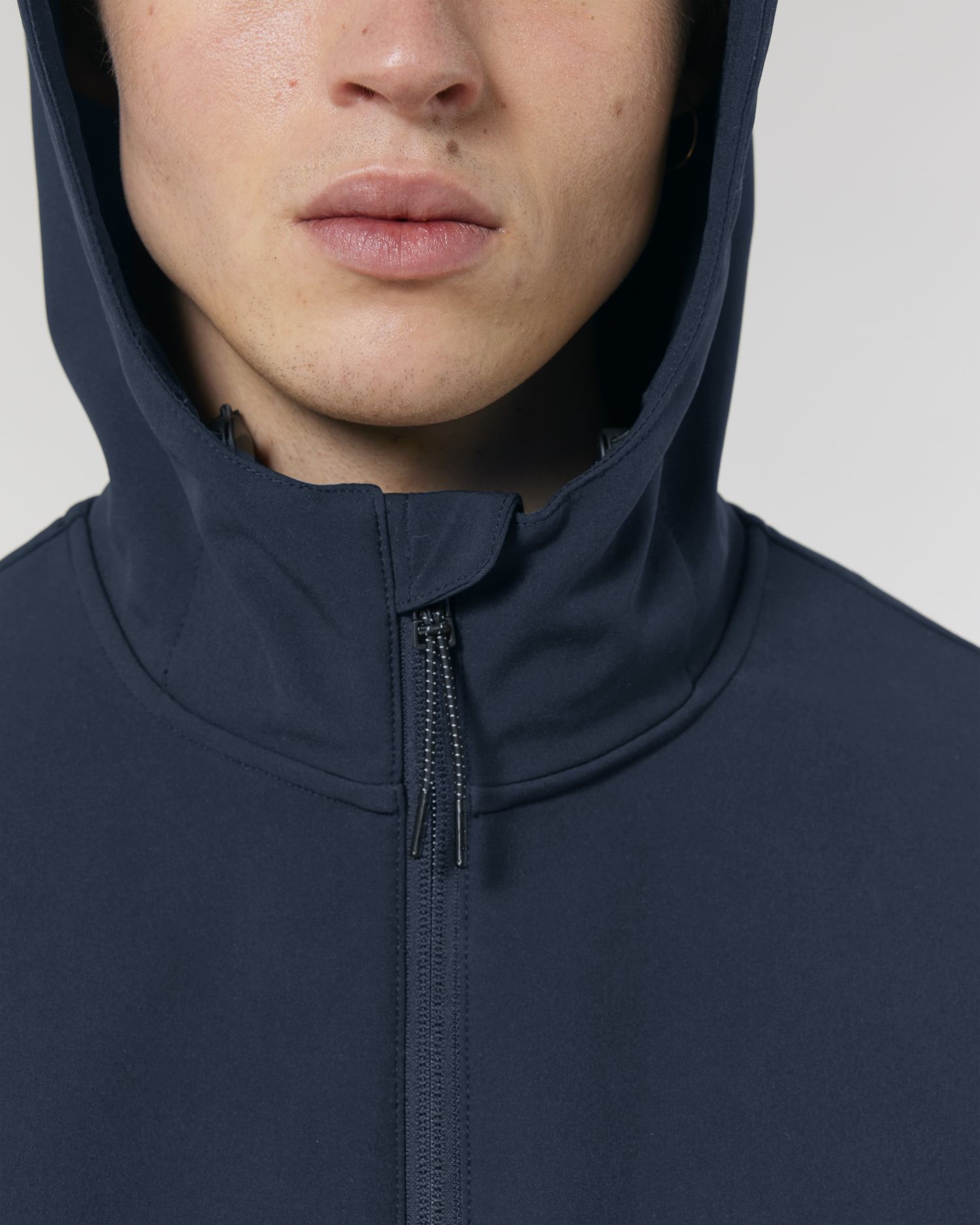 Stanley Discoverer Front Detail