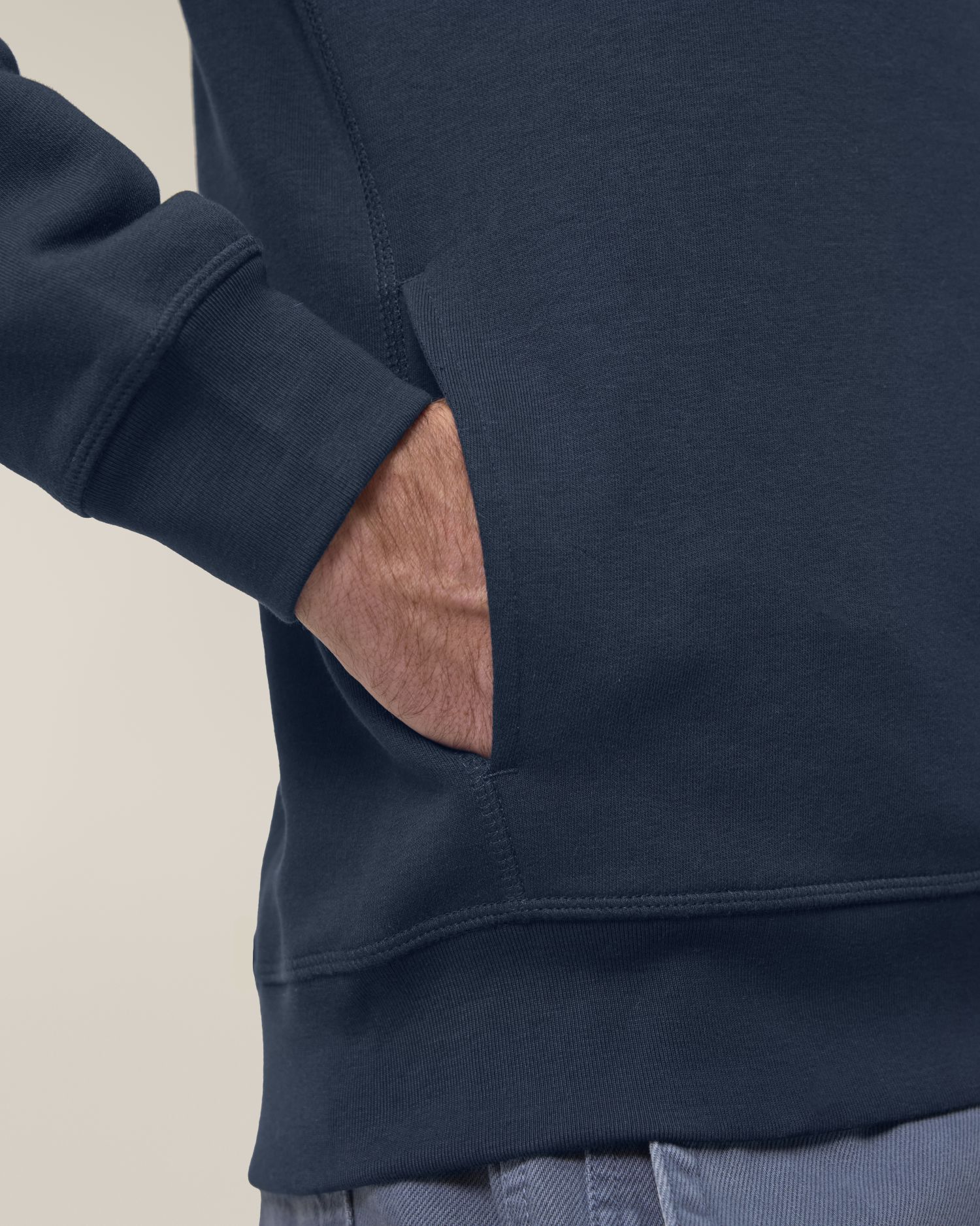 Sounder Front Detail