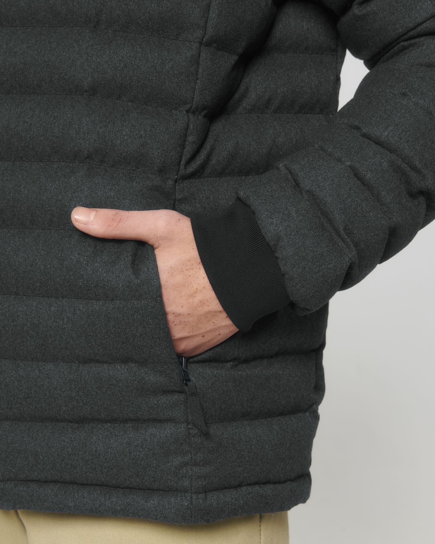 Stanley Voyager Wool-Like Front Detail