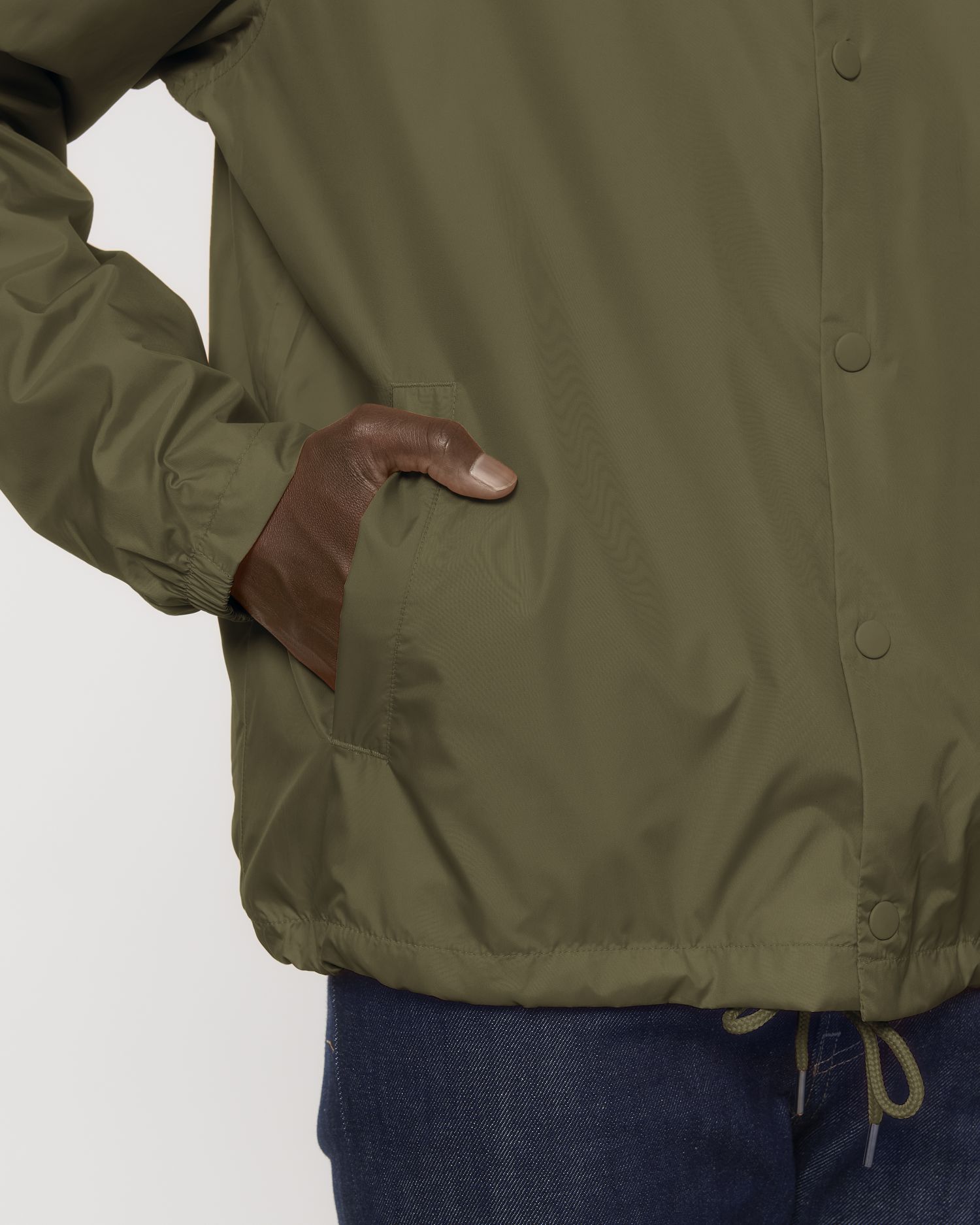 Coacher Front Detail