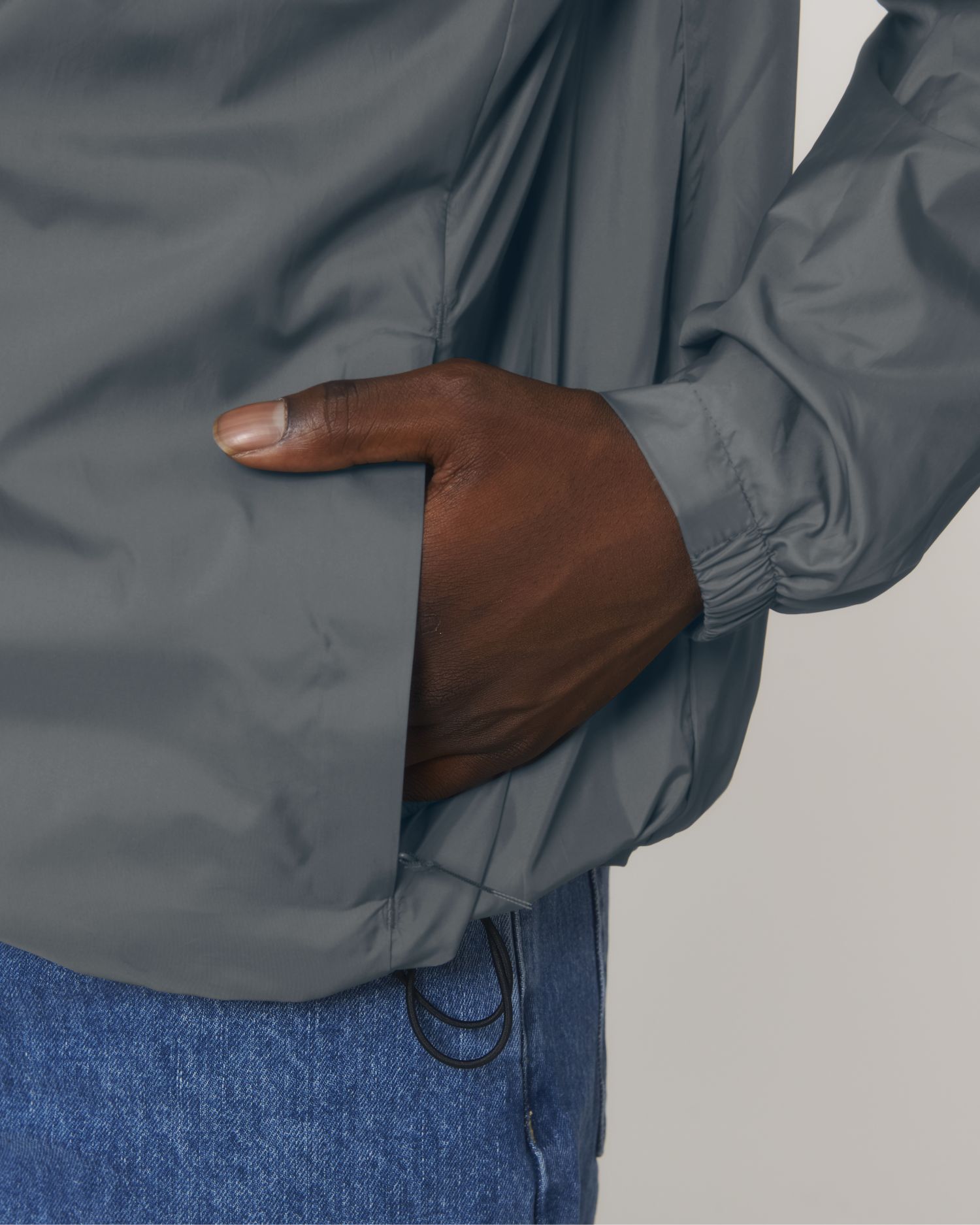 Commuter Front Detail