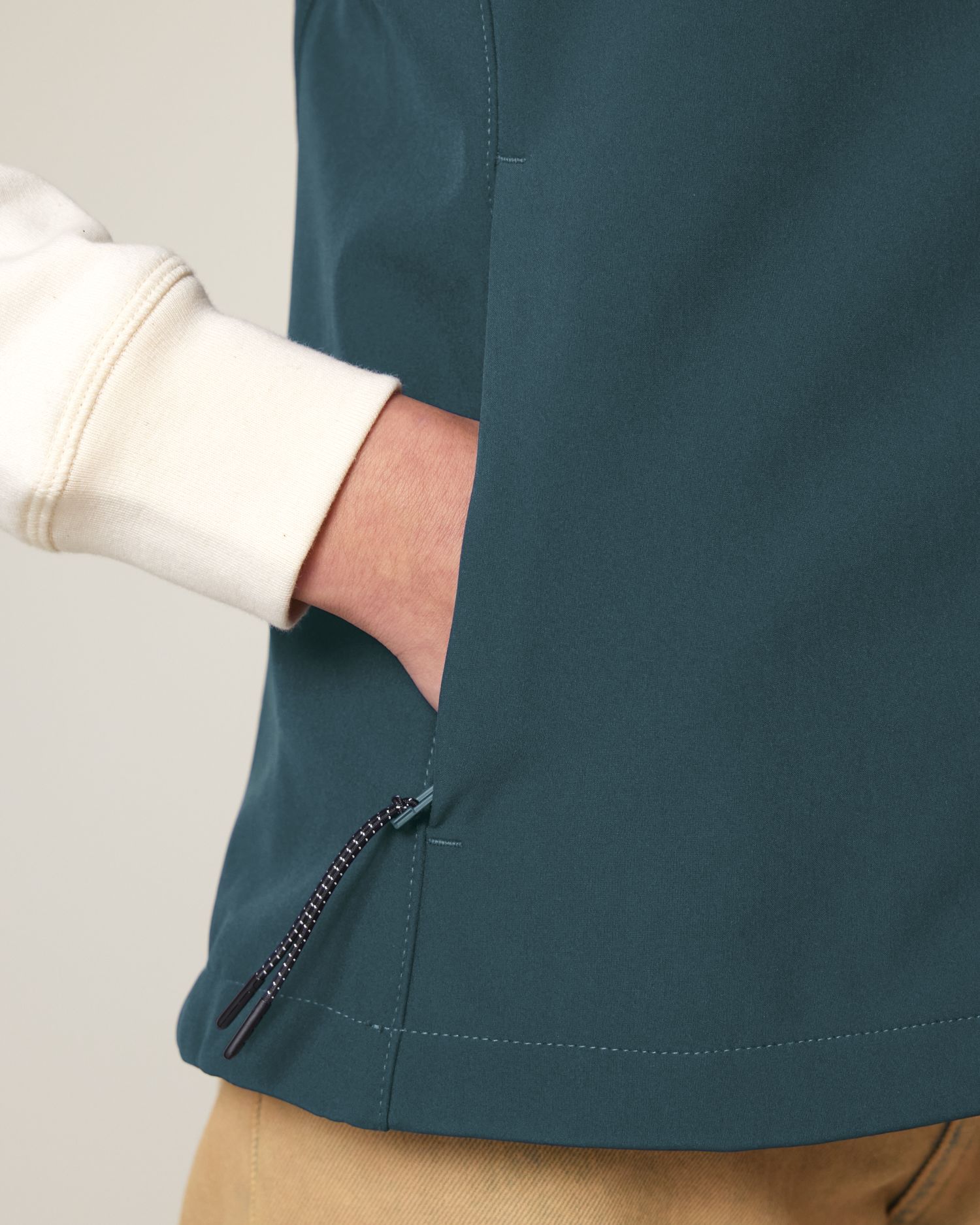 Stella Trail Blazer Front Detail