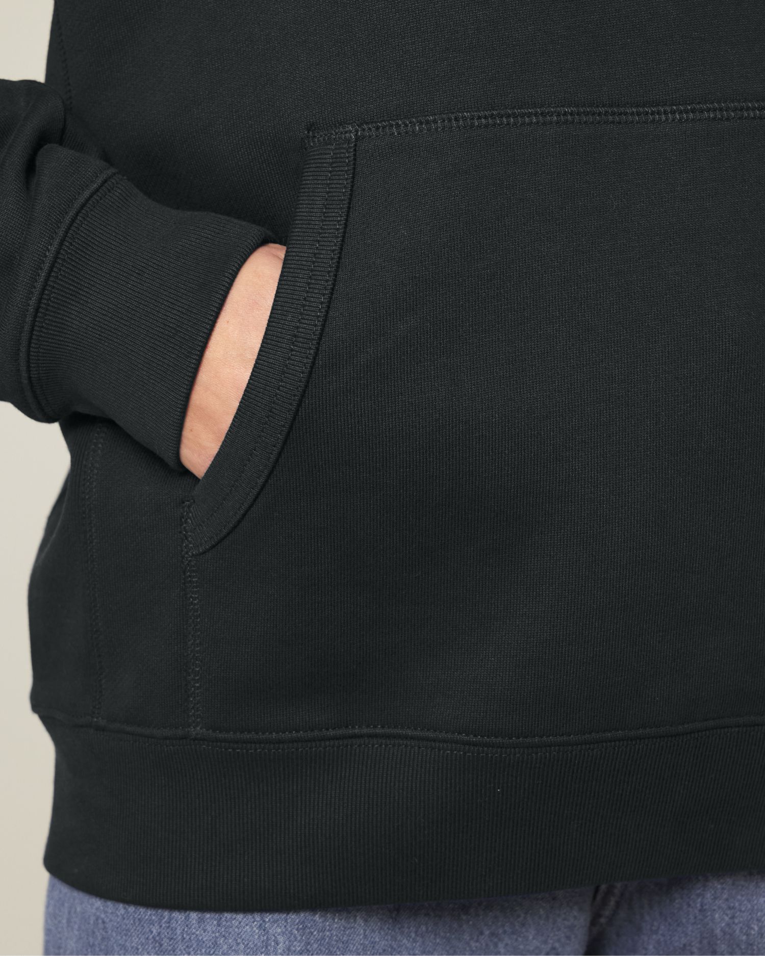 Striker Front Detail