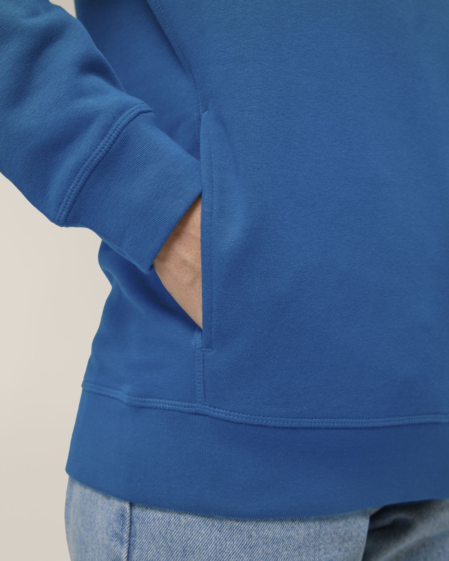 Sounder Front Detail