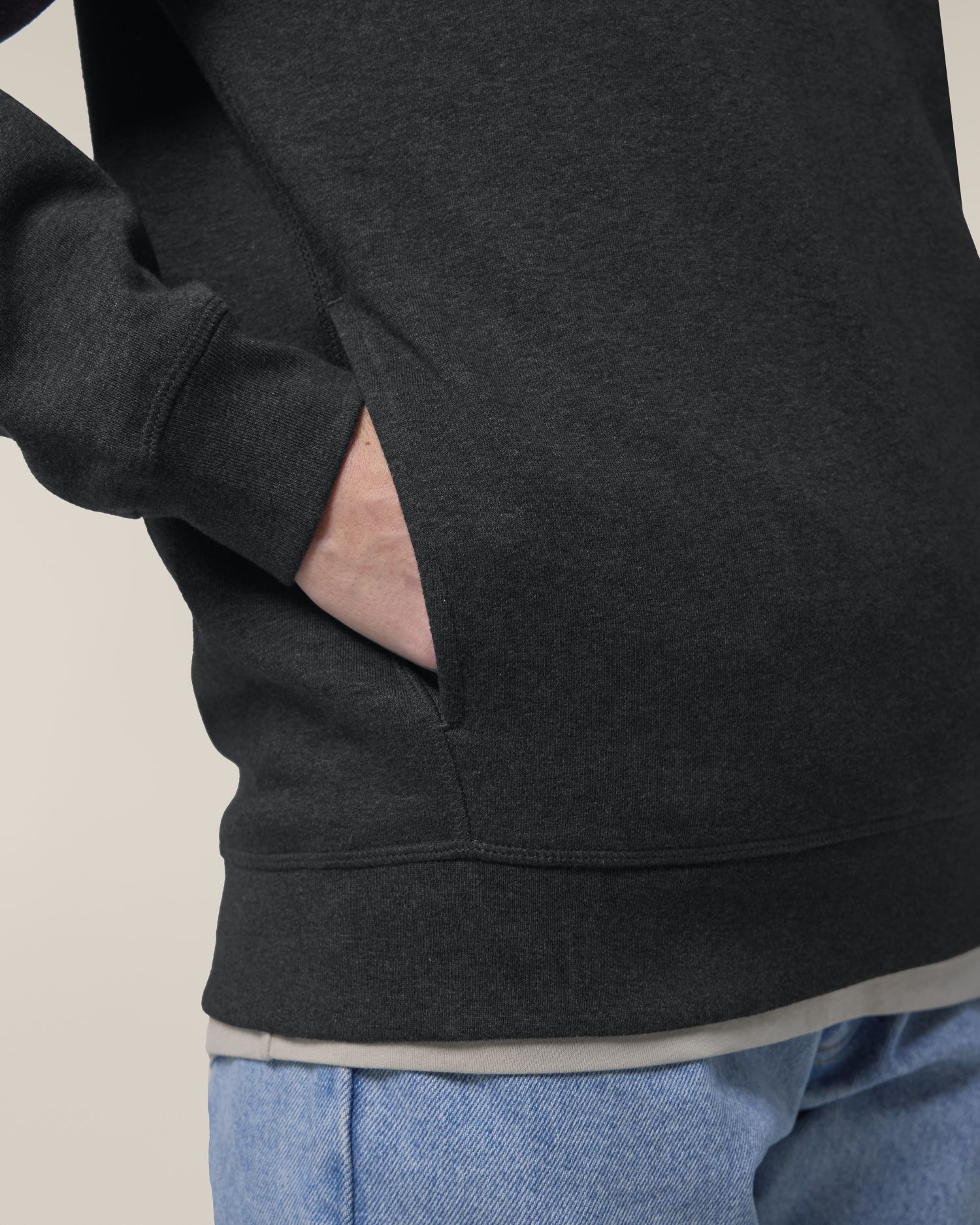 Sounder Front Detail