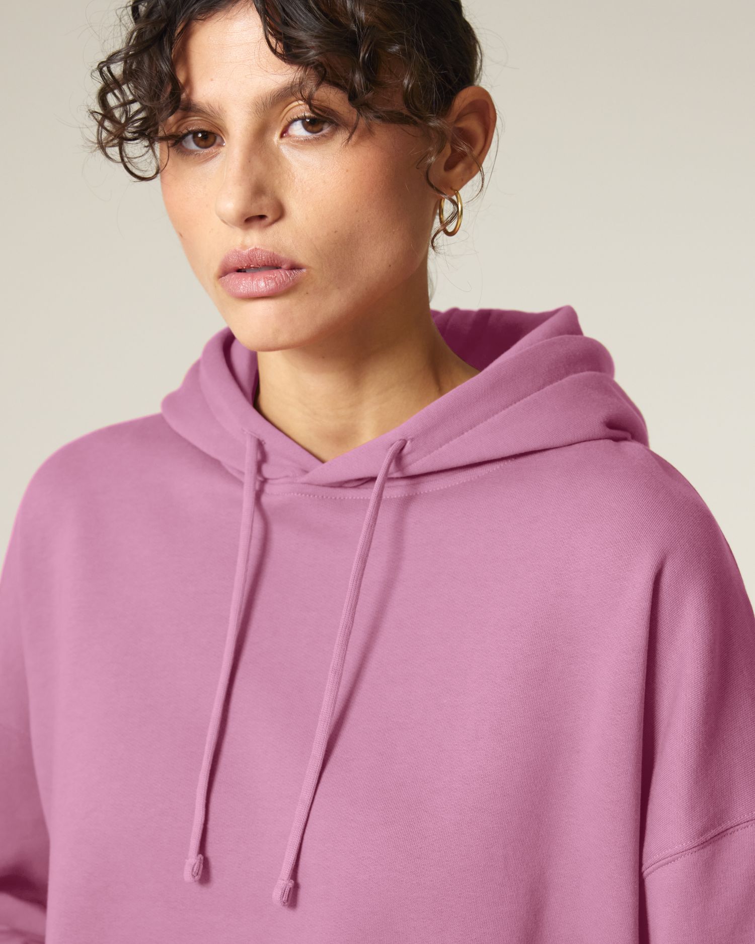 Stella Nora Front Detail