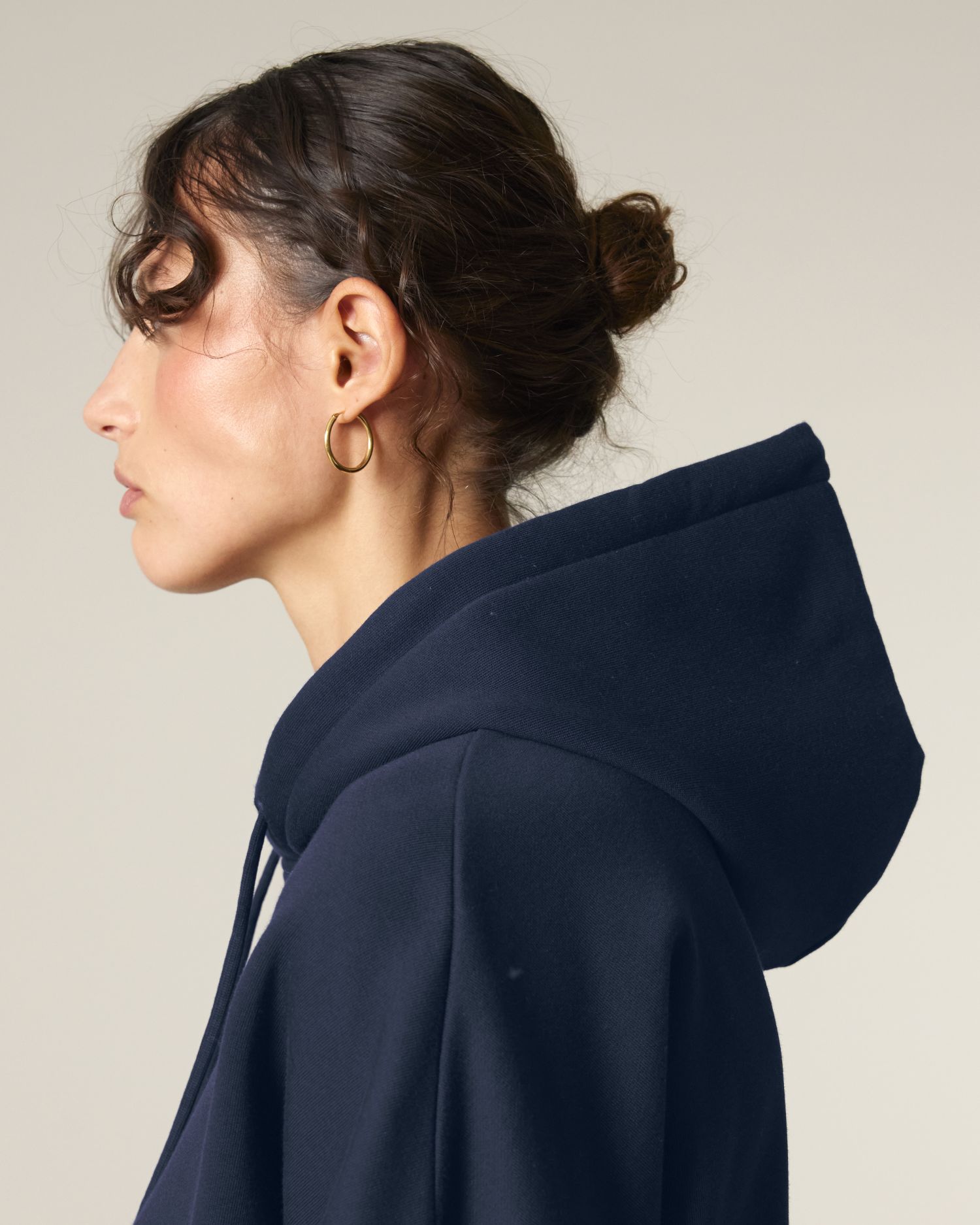 Stella Nora Front Detail