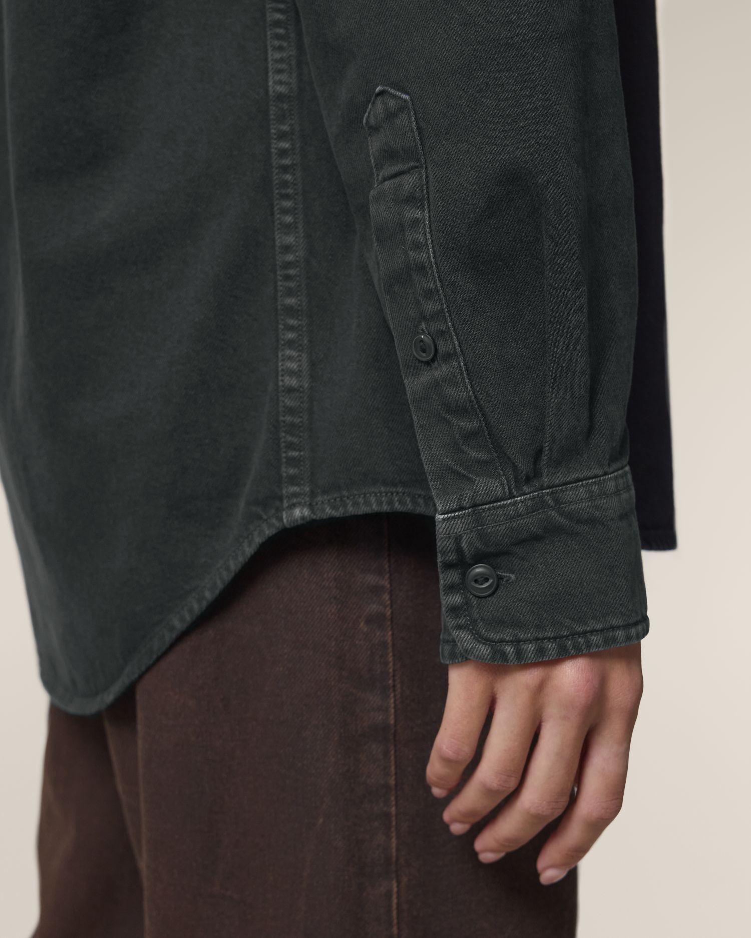 Worker Shirt Front Detail