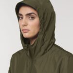 Commuter Front Detail