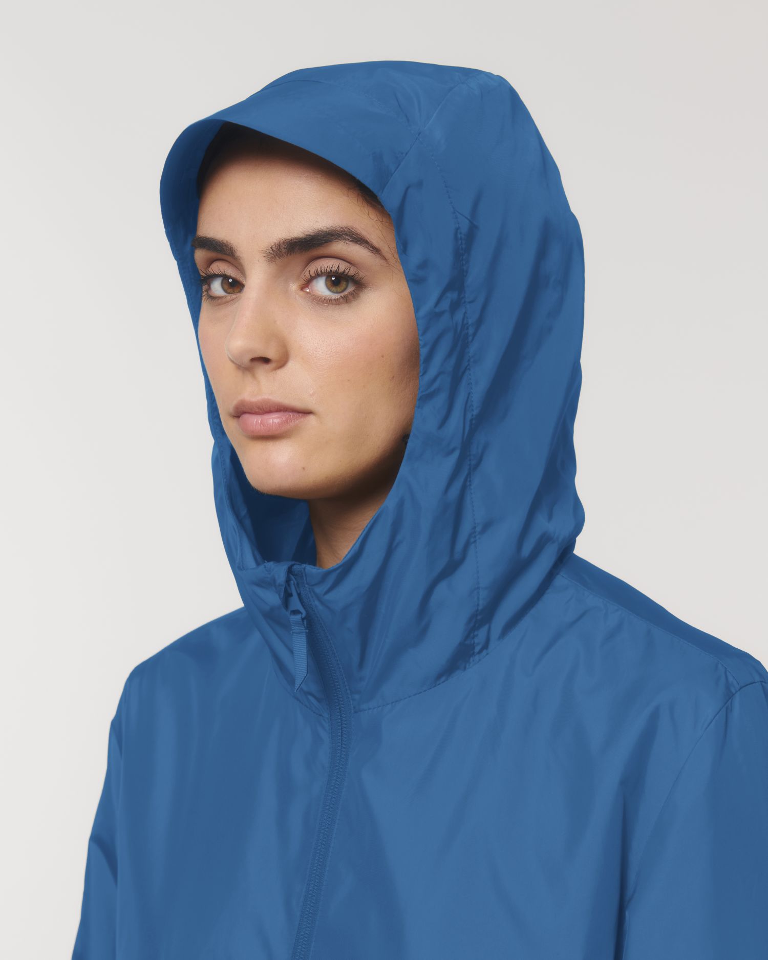 Commuter Front Detail