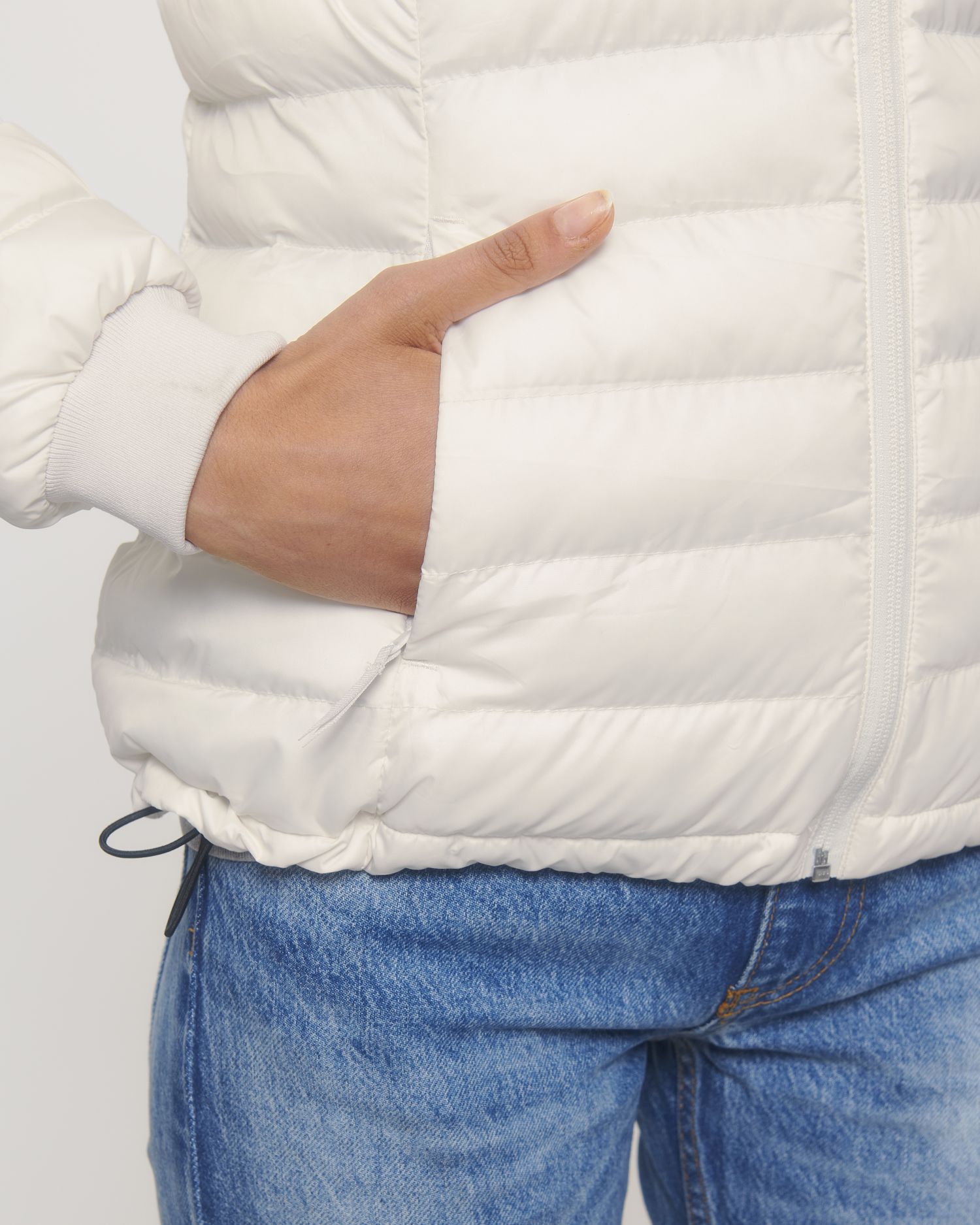 Stella Voyager Front Detail