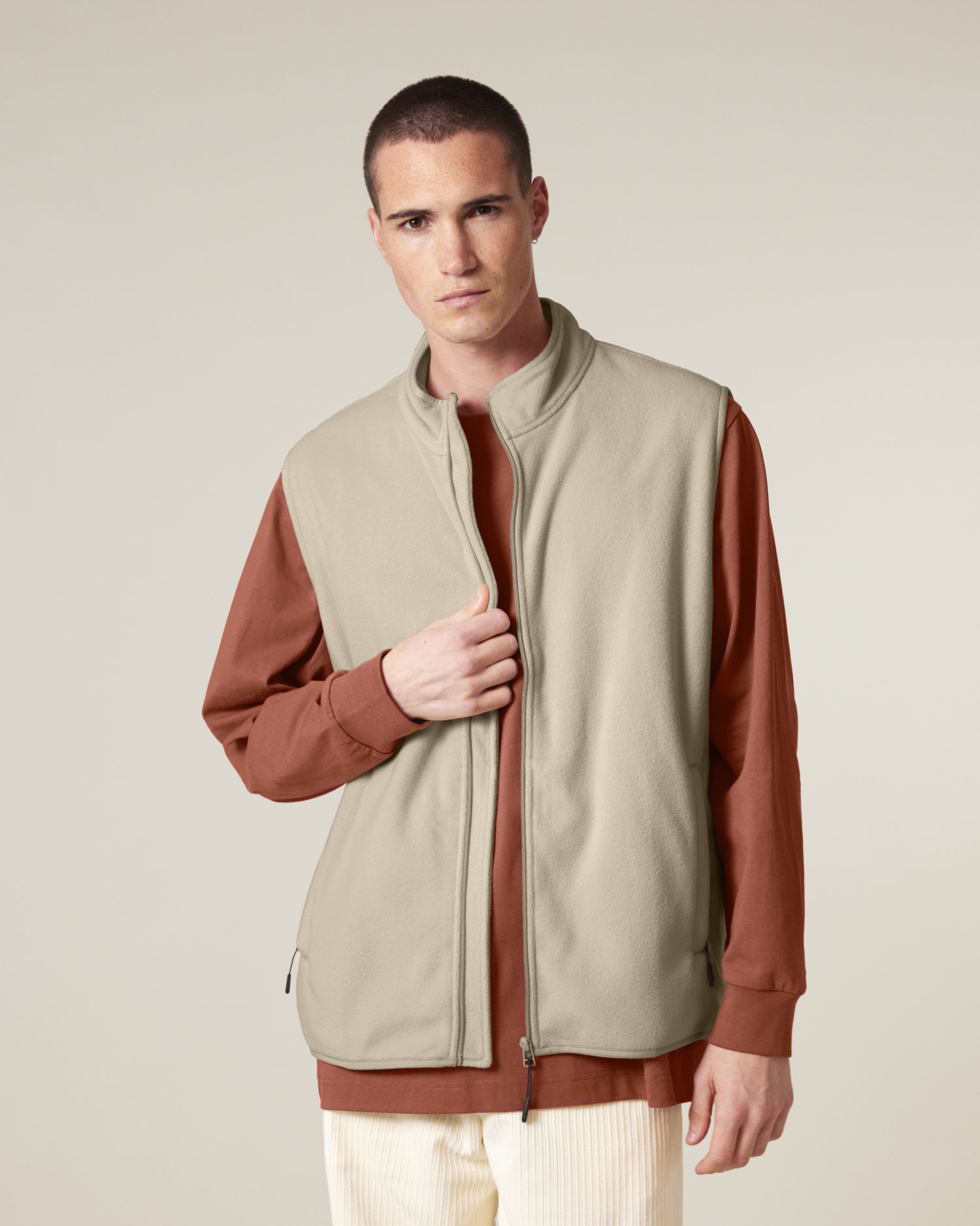 Stanley Quester Front Main