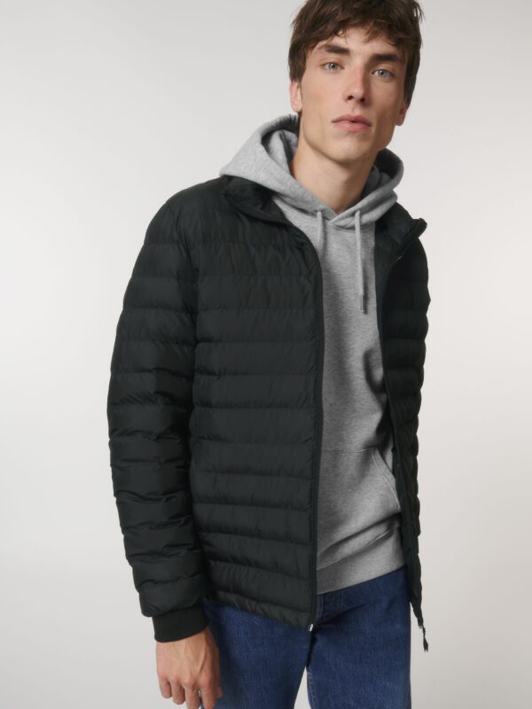 Stanley Voyager Front Main