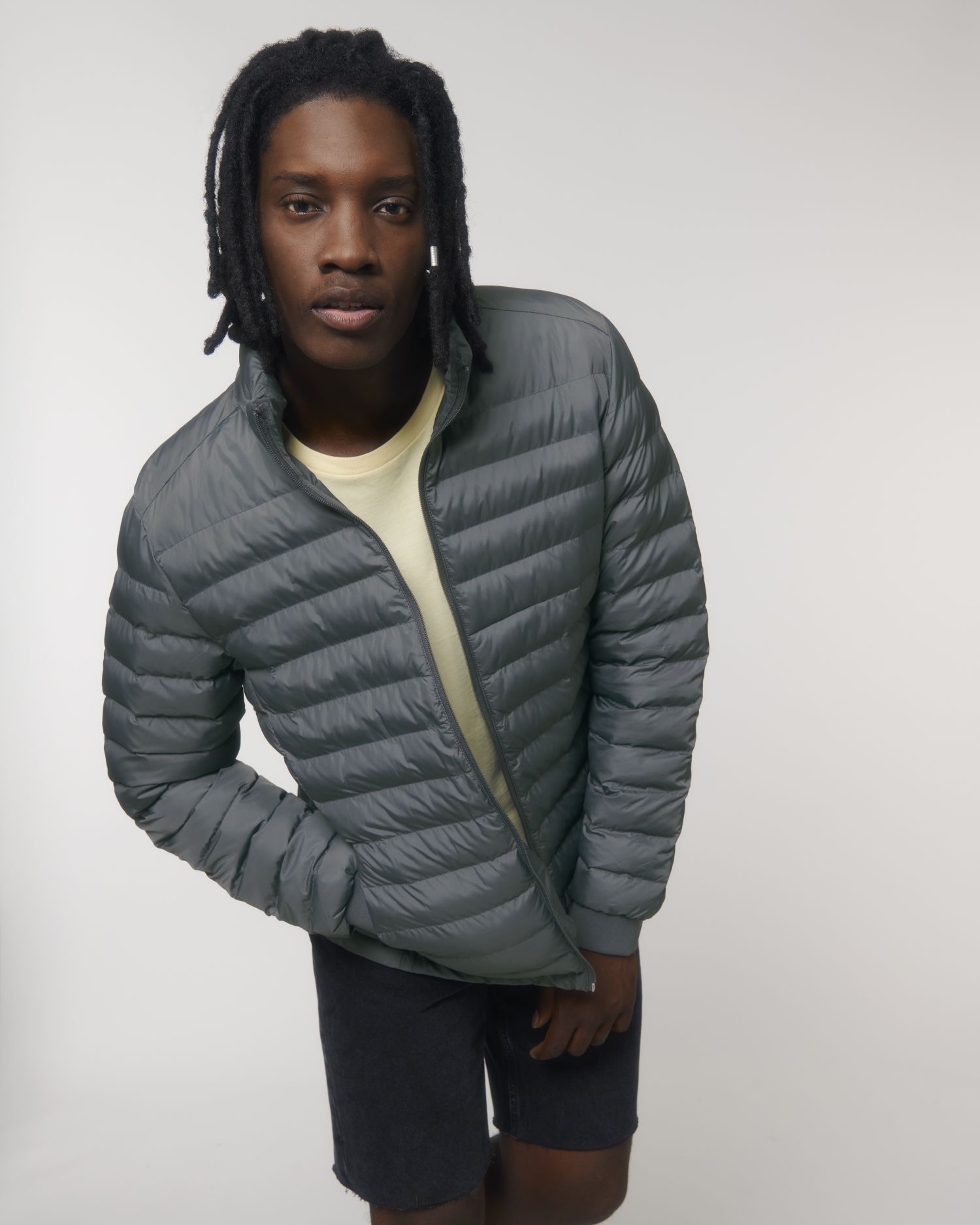 Stanley Voyager Front Main