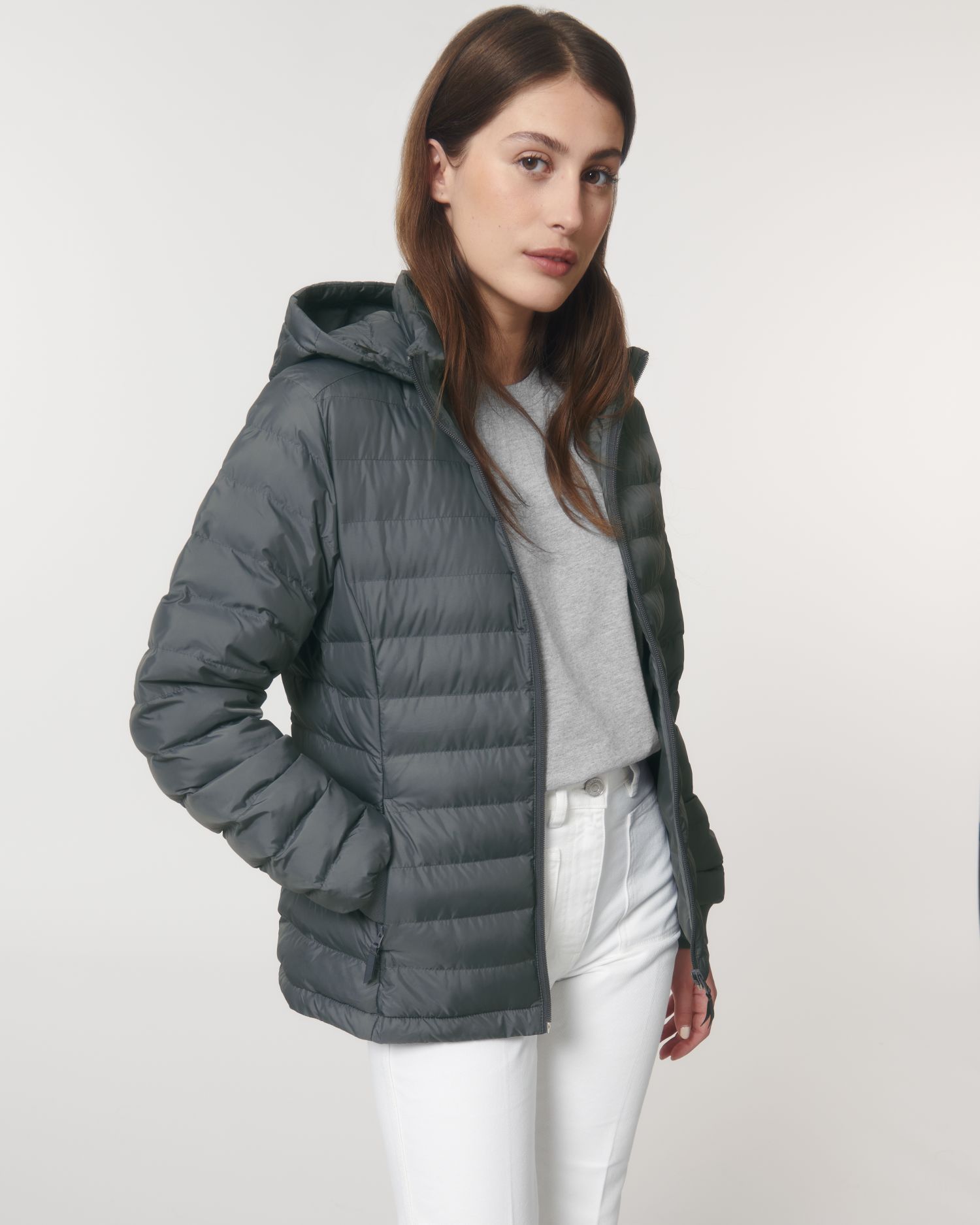 Stella Voyager Front Main