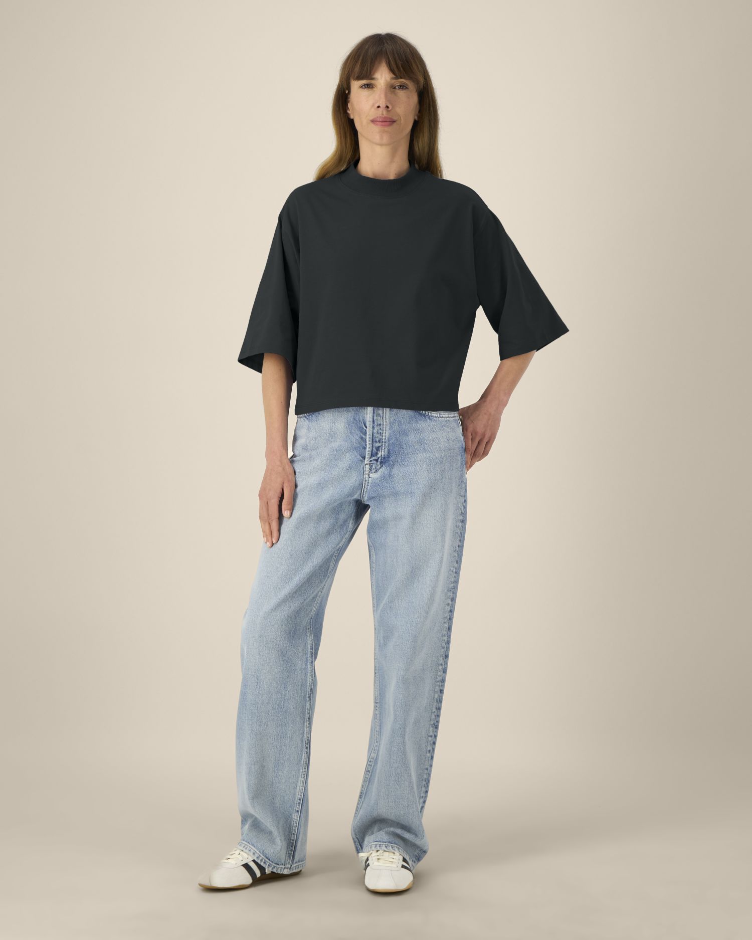 Stella Raya Front Main