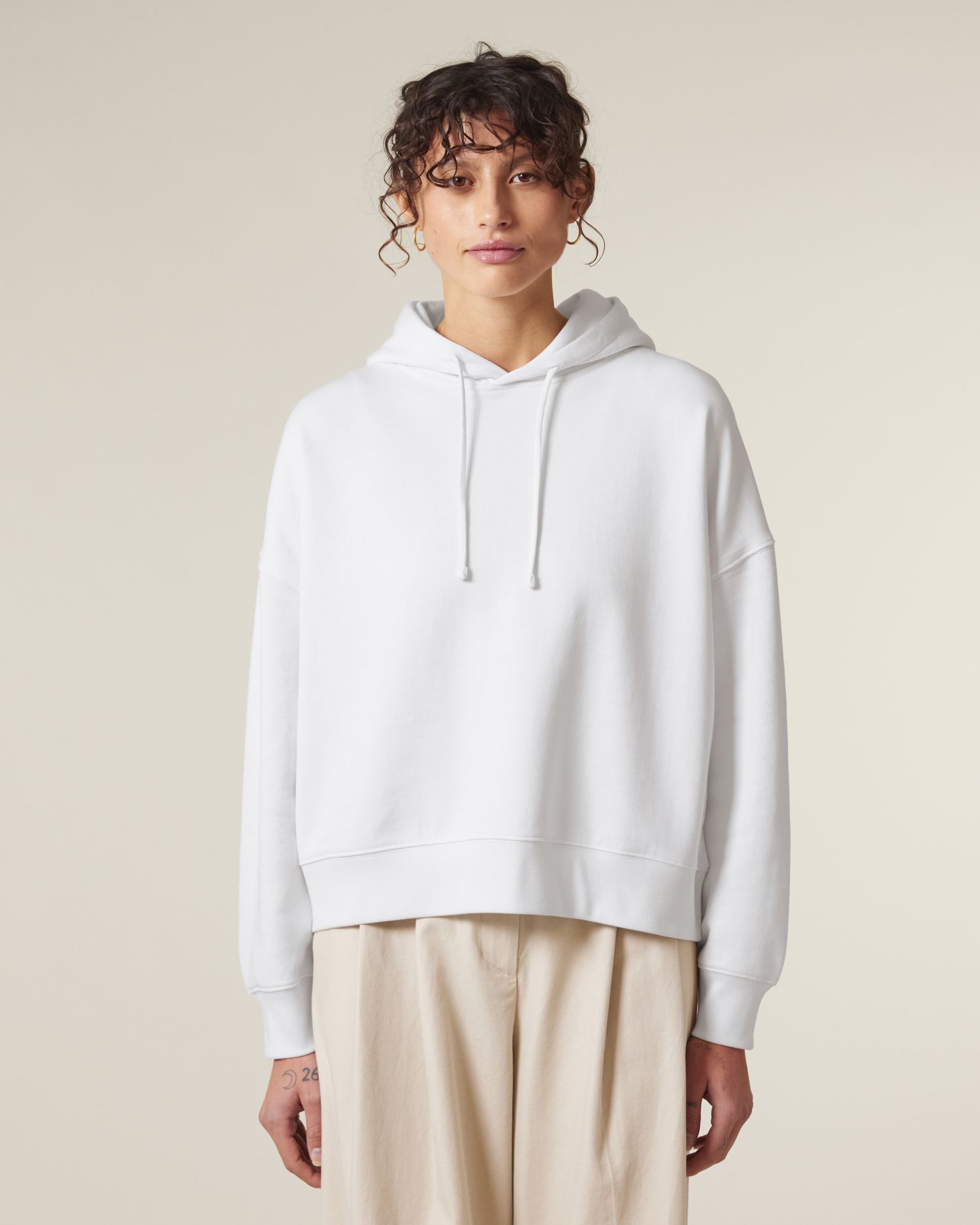 Stella Nora Front Main